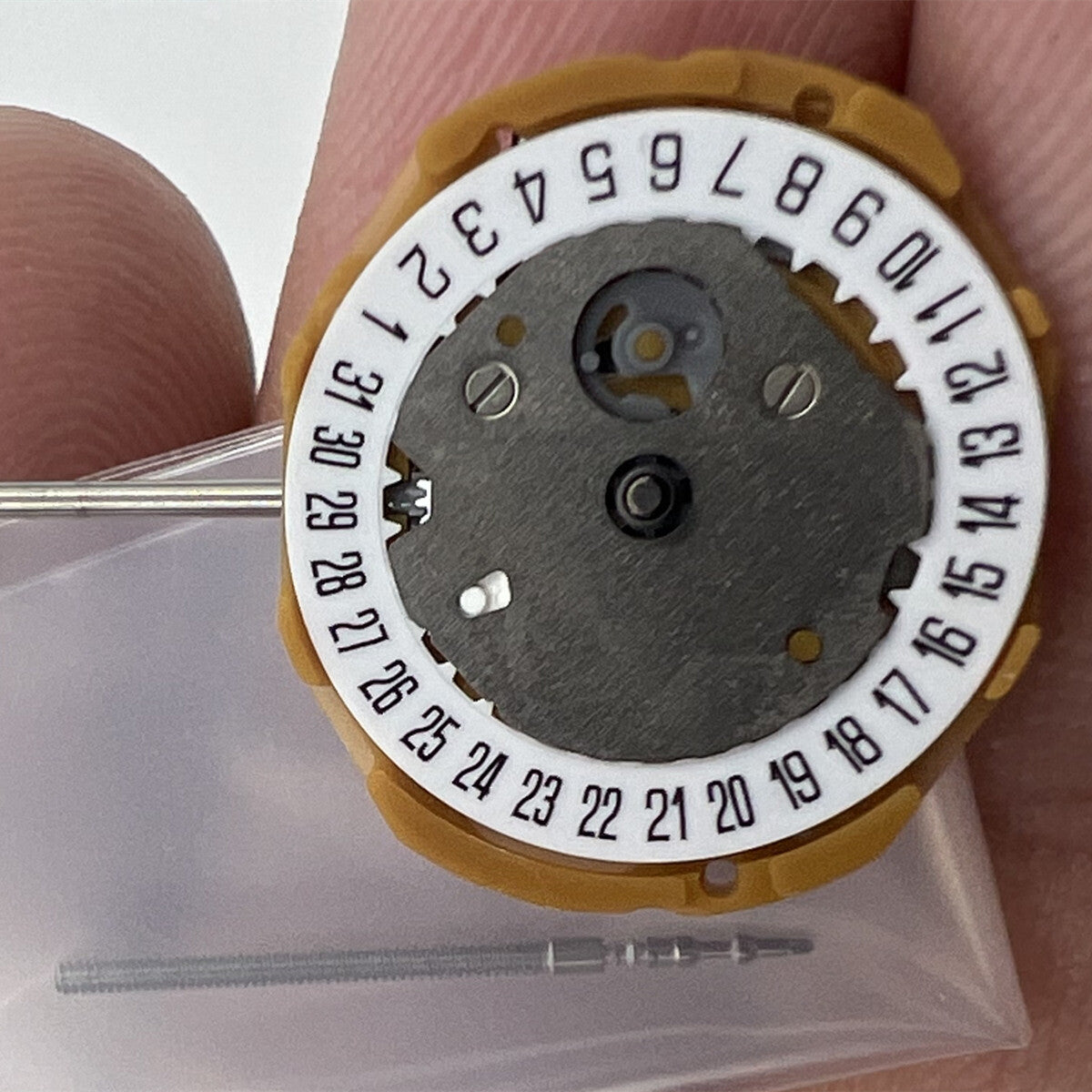 Miyota GL15 Japan quartz watch movement with date display at 6 o'clock, Japan made quality.