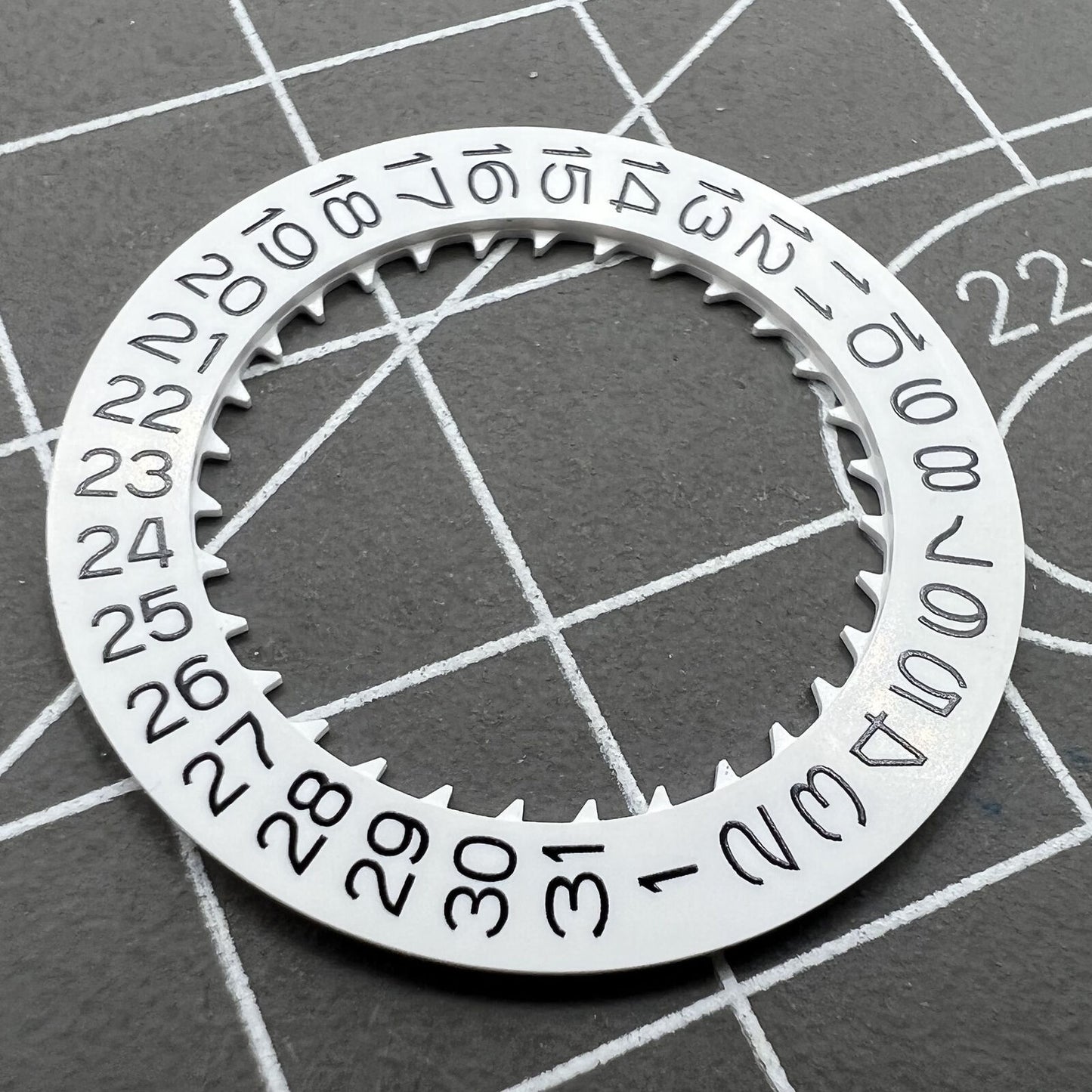 Reversal Nunmber Date Disk Wheel Date Wheel for NH35 NH36 Date At 9 Movement
