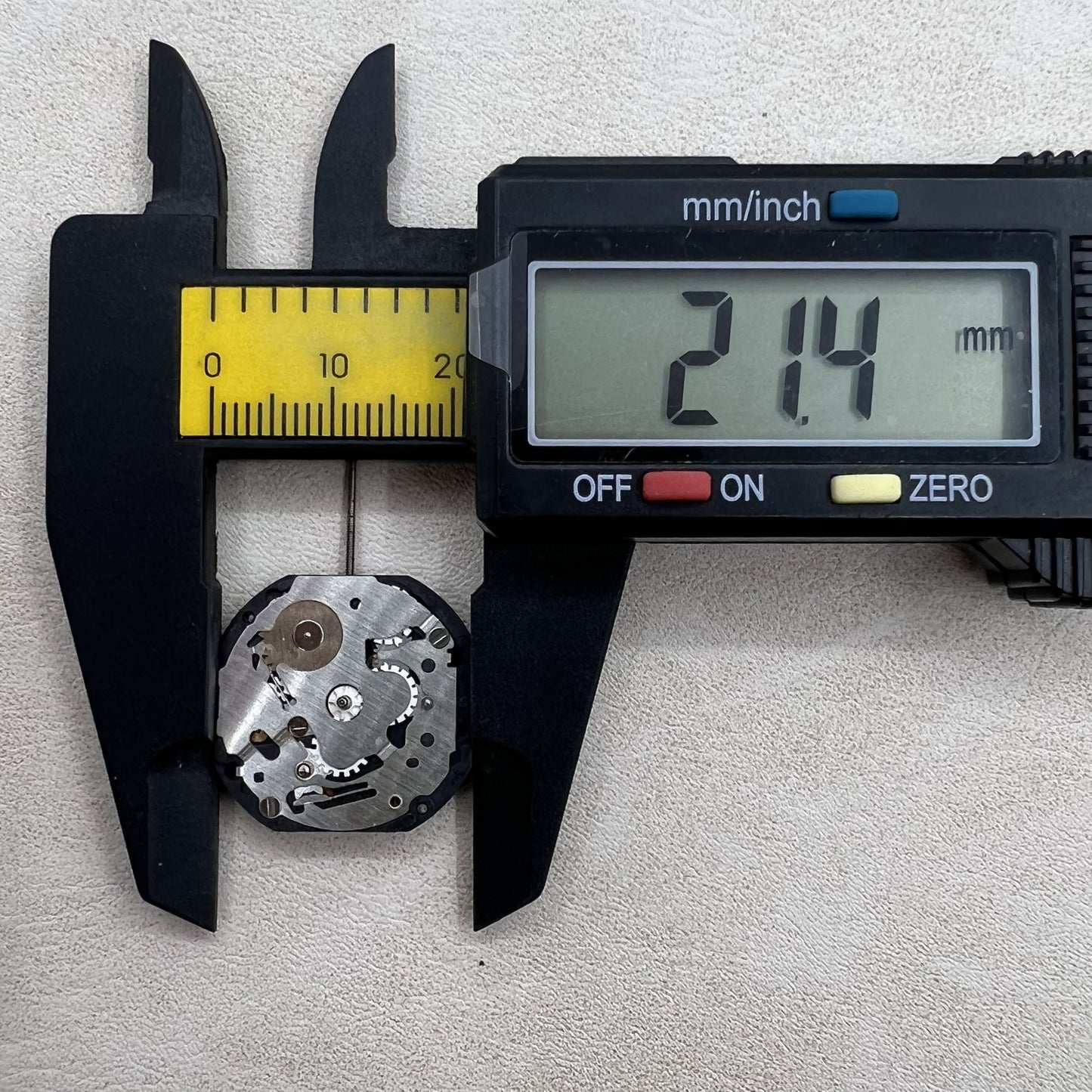 Japan Orient H4A00 Quartz Movement Small Second At 2/6/10