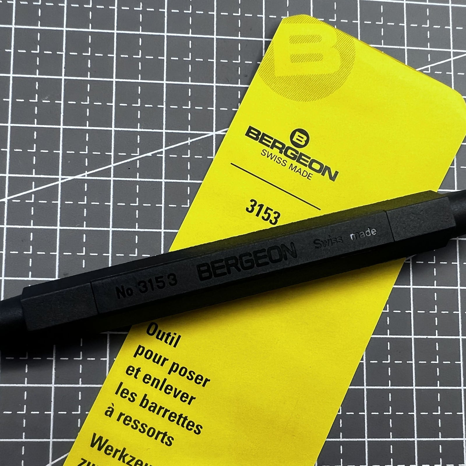 Swiss Bergeon 3153 spring bar removal tool for precise watch strap adjustments and repairs.