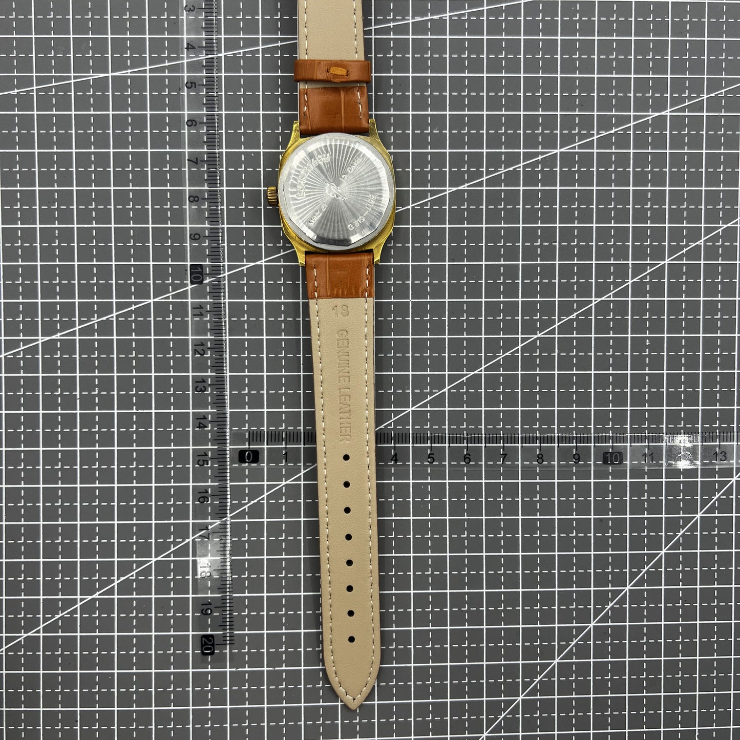 Dandong Manual Mechanical Watch 17 Jews Single Calendar Golden Dial