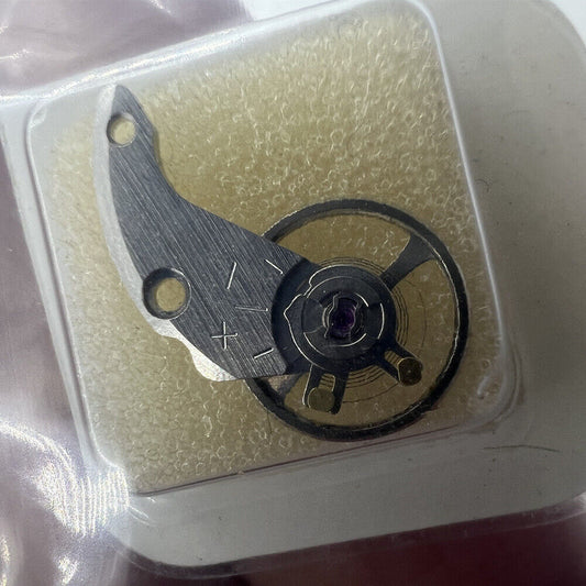 Complete balance wheel with splint for Miyota NH35 NH36 movement, precision Japan-made watch accessory.
