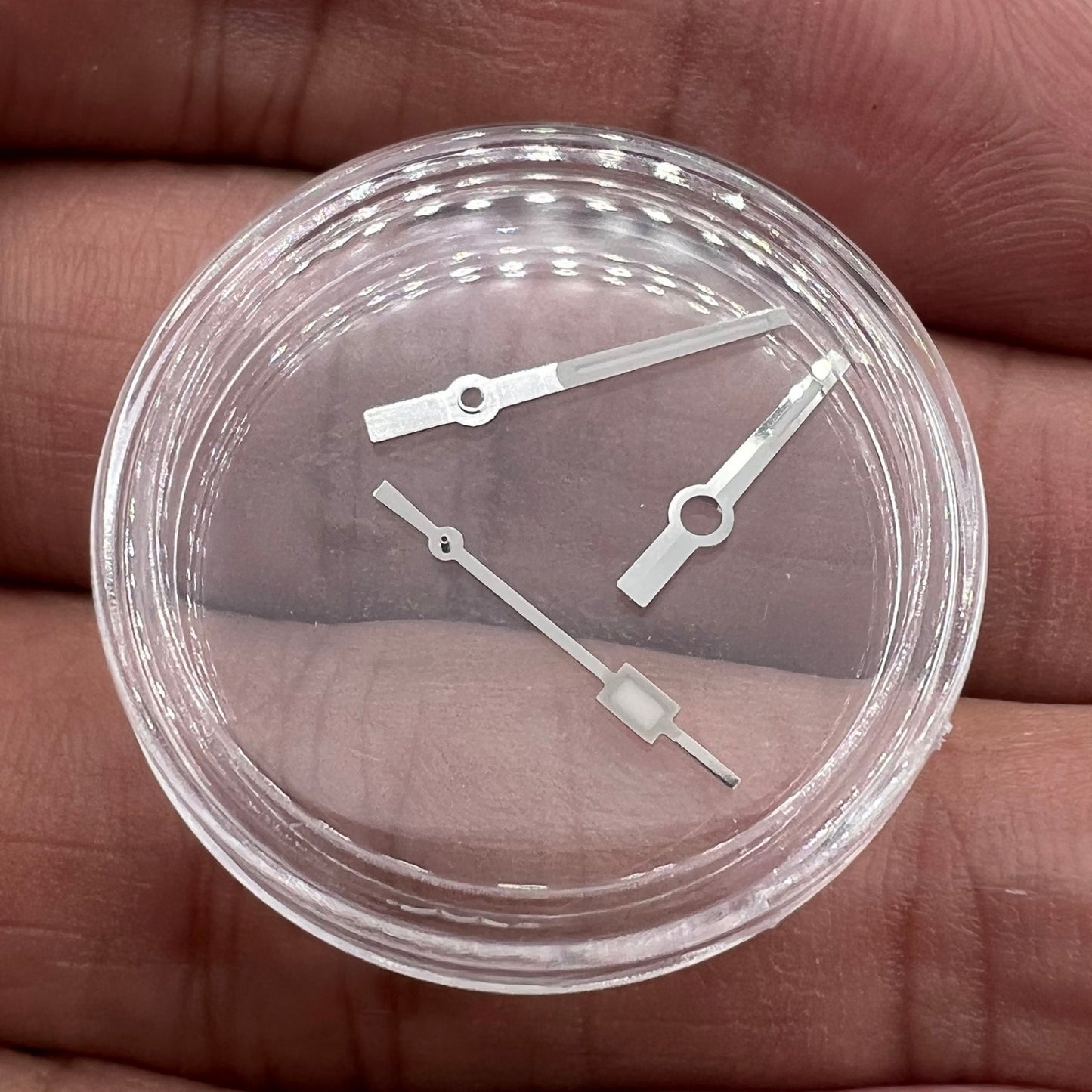 Aiguilles de montre lumineuses vertes 8,5 x 12,5 x 13 mm pour mouvement NH35A/NH36A A104