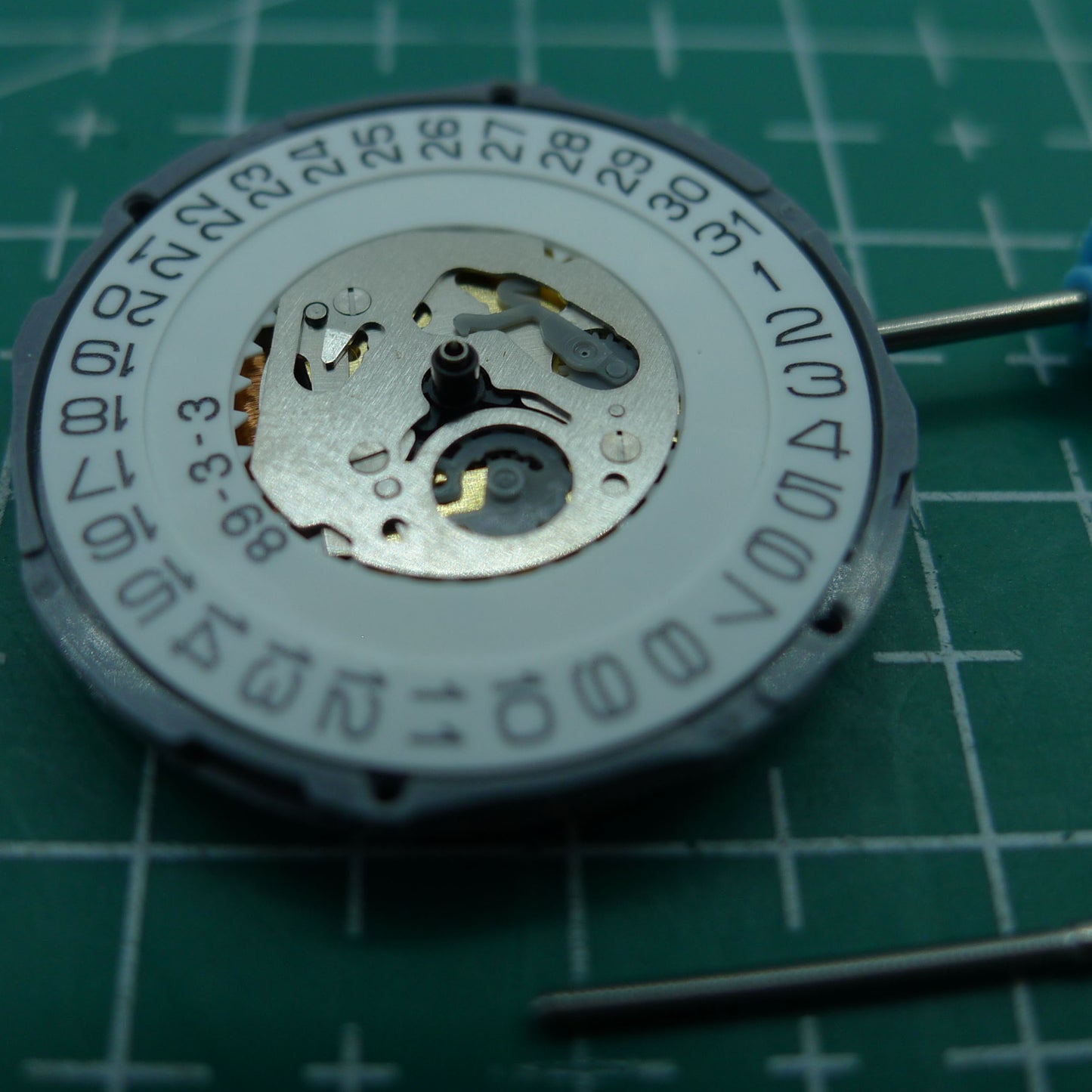 Wholesale Japan Miyota 6M12 Date At 3 Quartz Movement 3 Hands Japan Movement