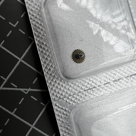 Auxiliary reverser fifth wheel for Swiss SW300 movement, compatible with SW300-1530/1514 models.