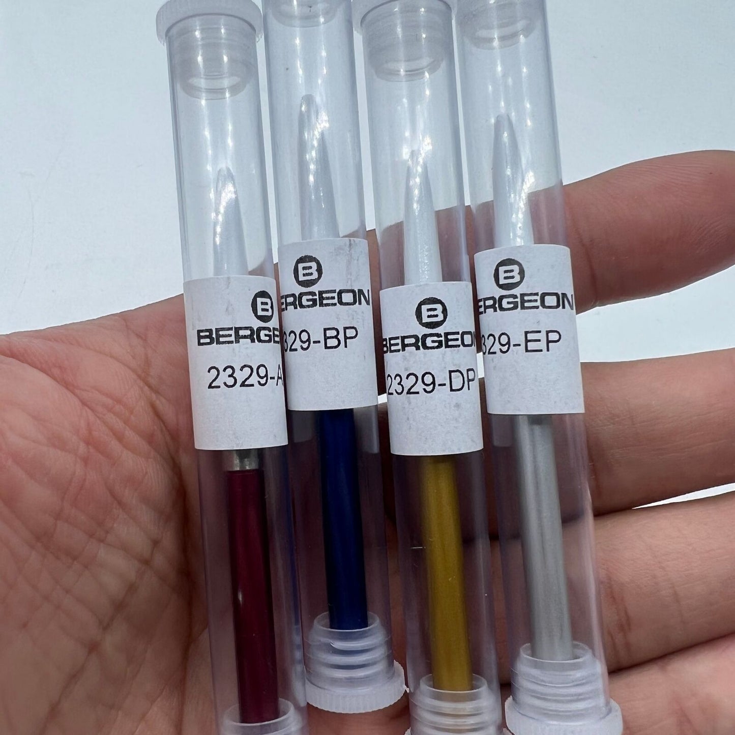 Outils de graissage de montres Swiss Bergeon série 2329 avec support, individuels / lot de 4
