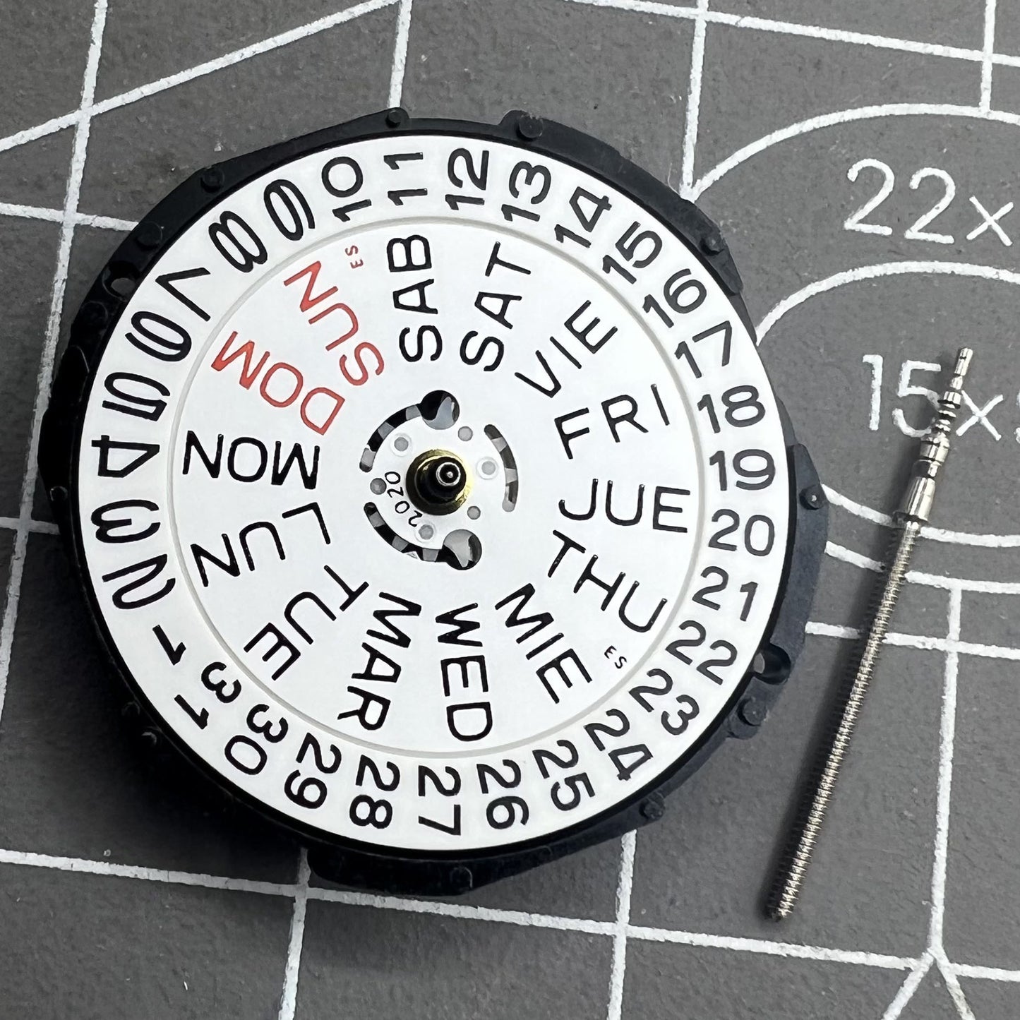 Epson PC33 movement for watches with double calendar date at 3, Japan made precision part.