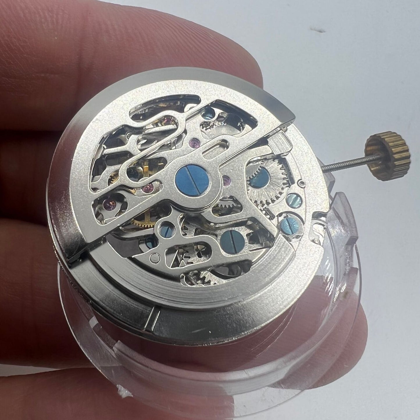 Mouvement mécanique automatique creux Dandong en argent, petite seconde à 9 h