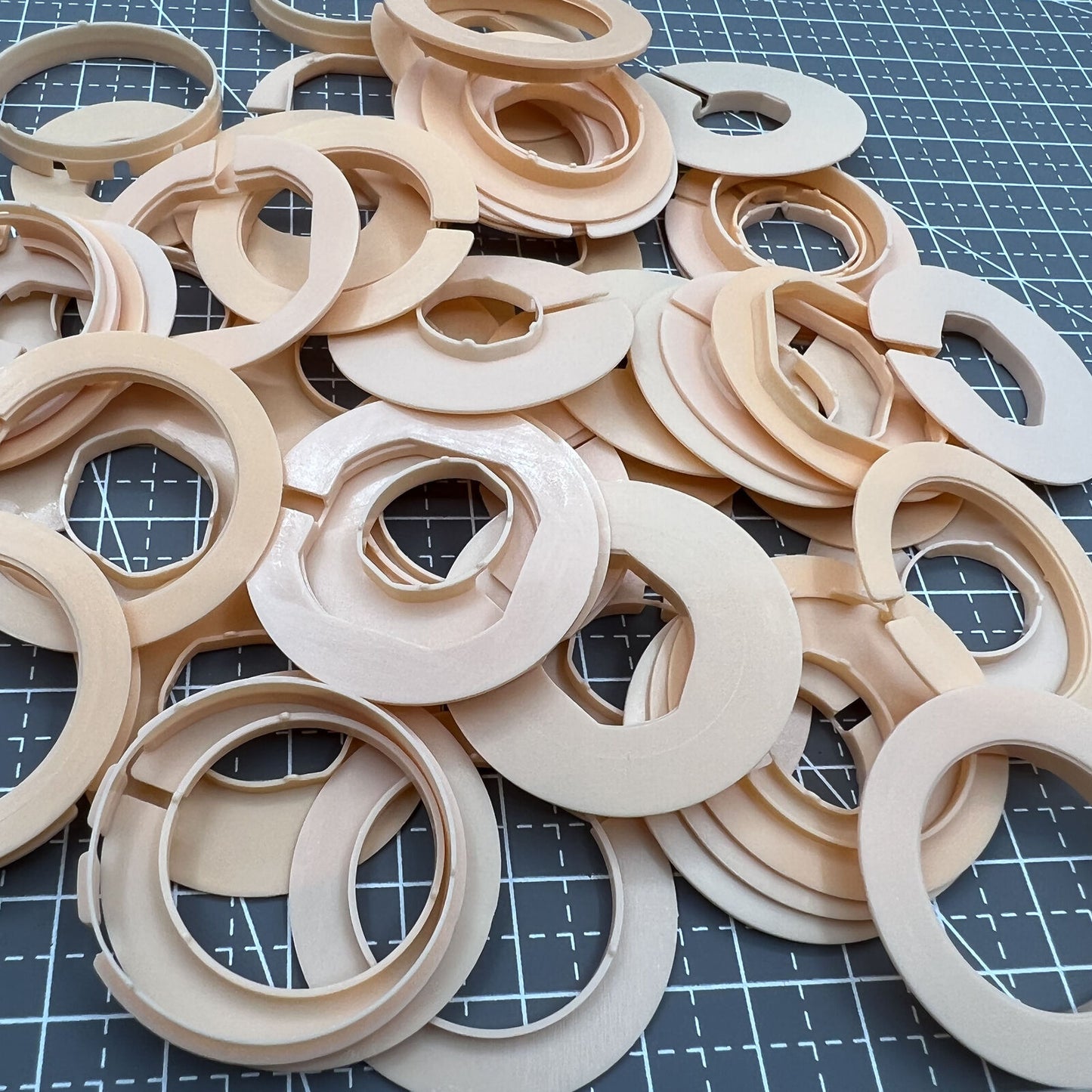 Ensemble de 54 pièces 27 tailles de ligne, entretoise de boîtier de mouvement, support de bague de boîtier #AC-676