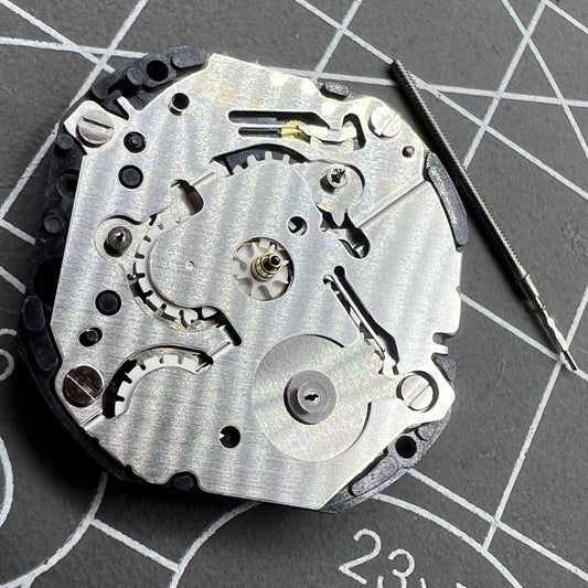 Hattori VX3LA Quartz watch with multifunctional movements and 3 eye subdials for precise timekeeping.