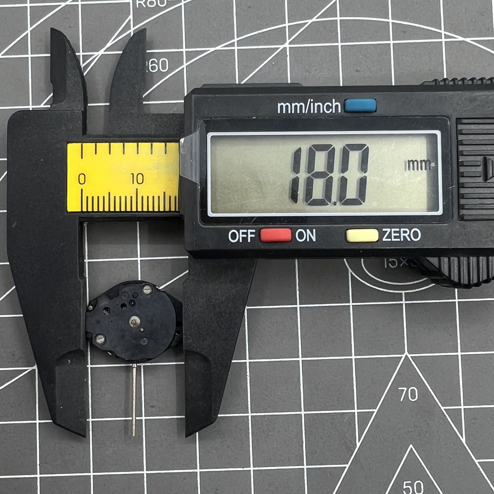 Hattori VX07E quartz watch movement with 2 hands and small second for accurate timekeeping in watch accessories.