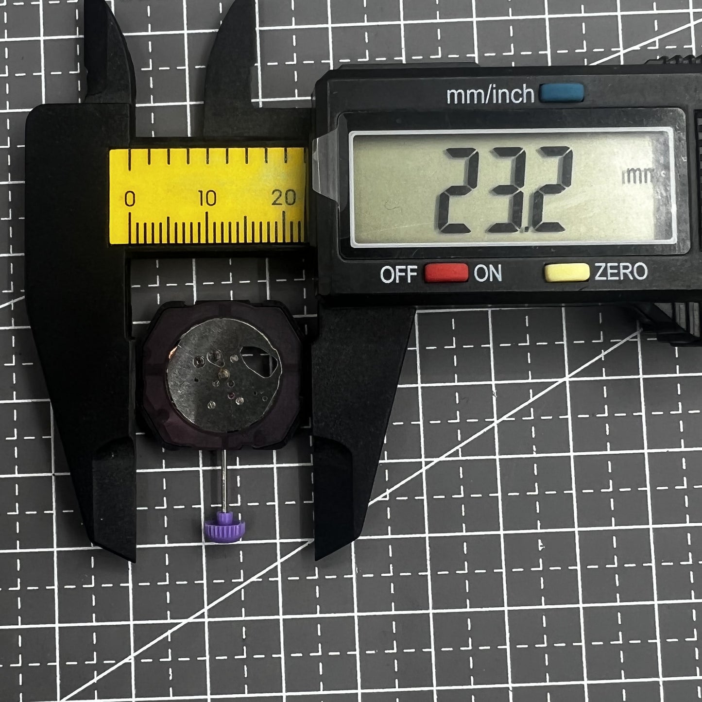 Montre Citizen G870M à mouvement solaire à 2 aiguilles, Japon