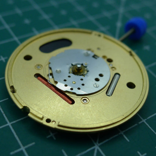 Swiss Made ETA F06.101 quartz watch movement with 2 hands, precise timekeeping for watch accessories.