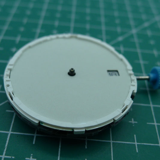 Miyota 6N10 quartz movement with luminescence and single calendar date at 3 o'clock by Original.