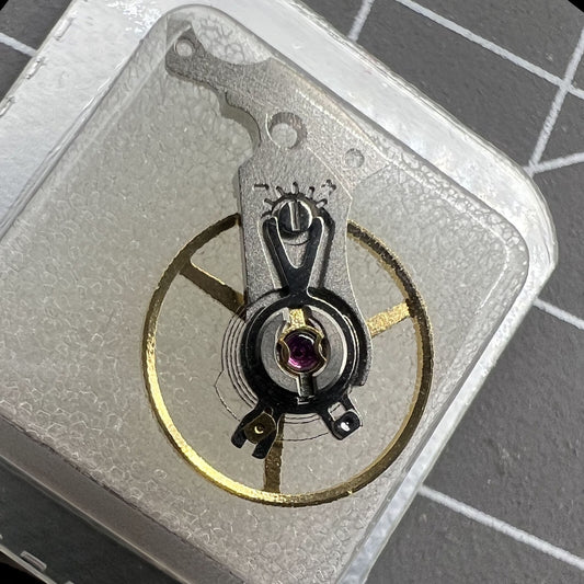 Swiss Complete Balance Wheel with Splint for SW200 SW220 SW240 SW260 mechanical watch movement by Swiss Complete.