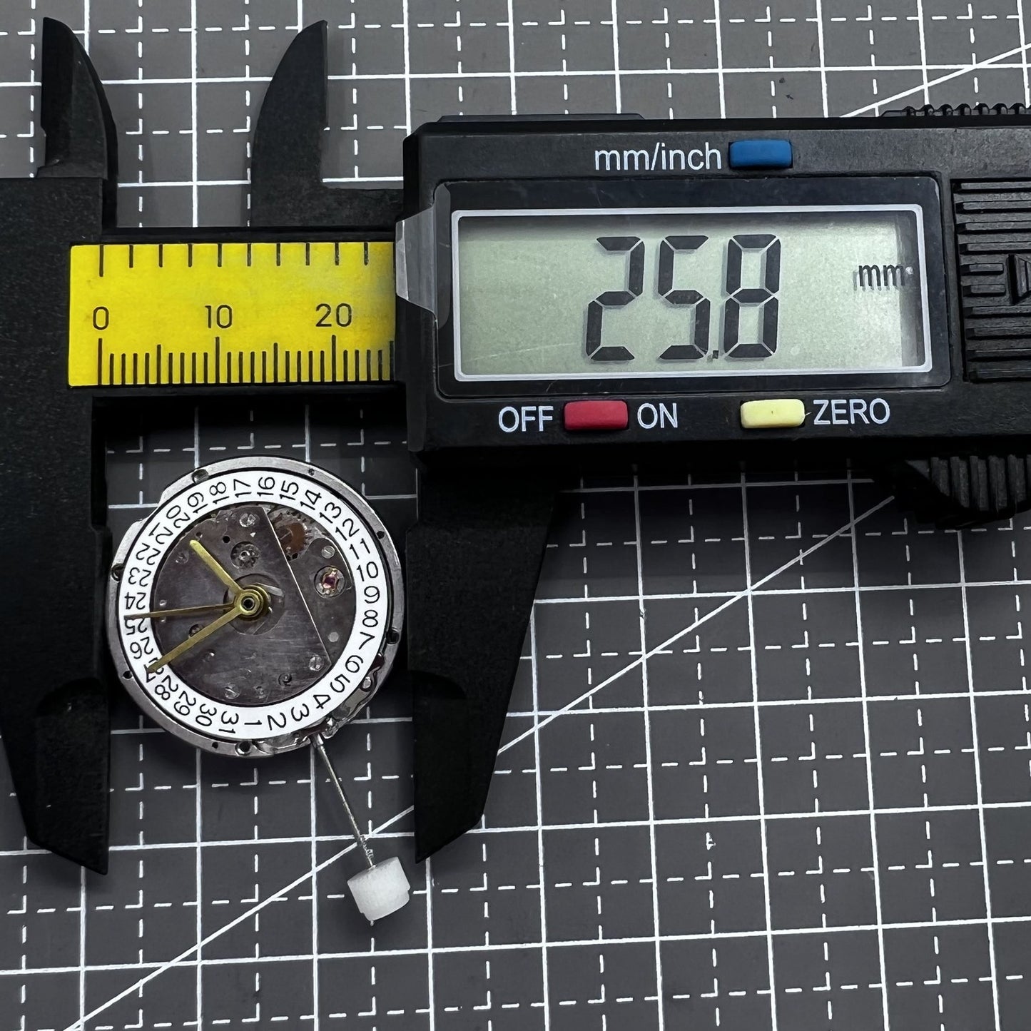 Shanghai RK4D-2 Automatisches mechanisches Uhrwerk, kleine Sekunde bei 9