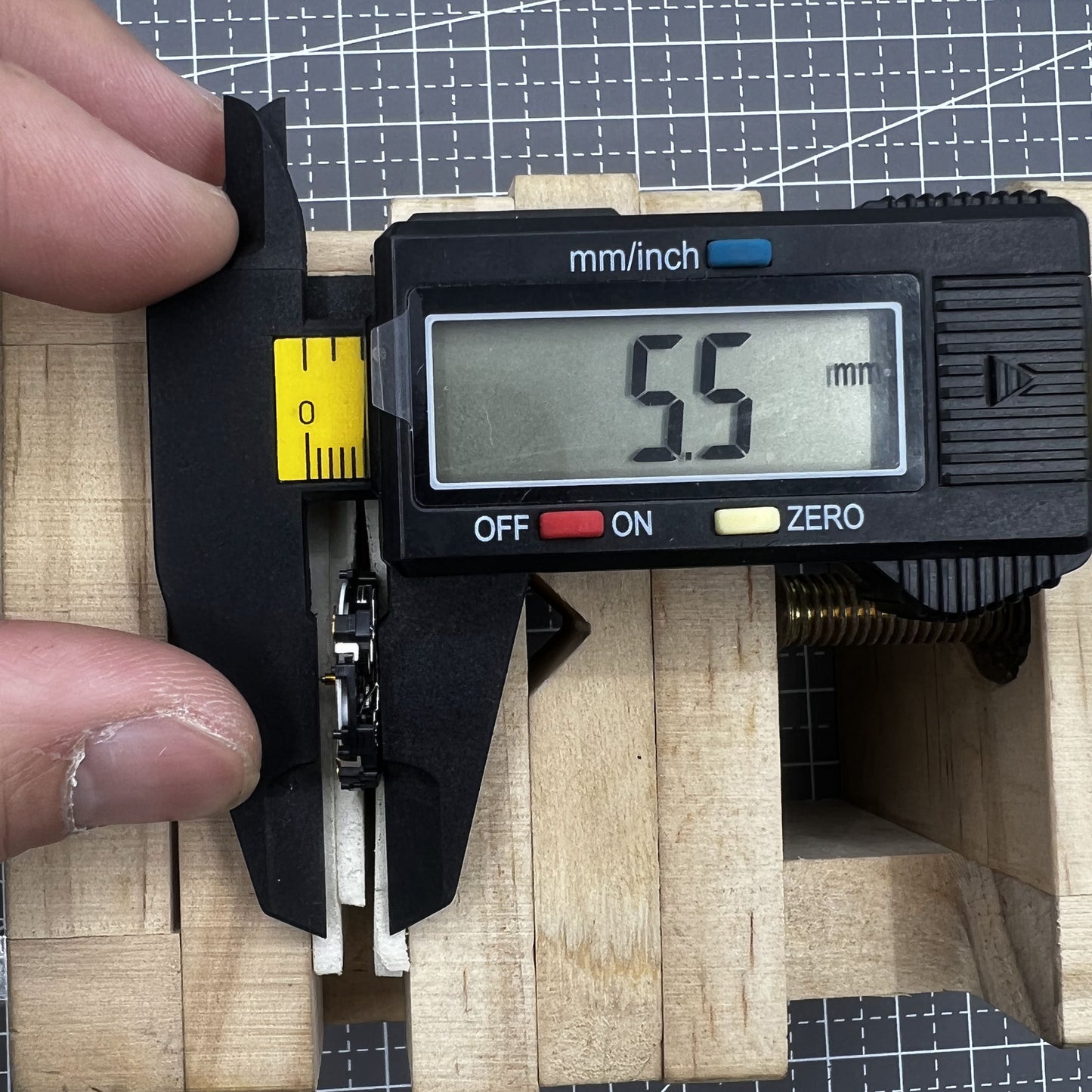 Hattori Epson VX16E Watch Quartz Movement Quartz Movement