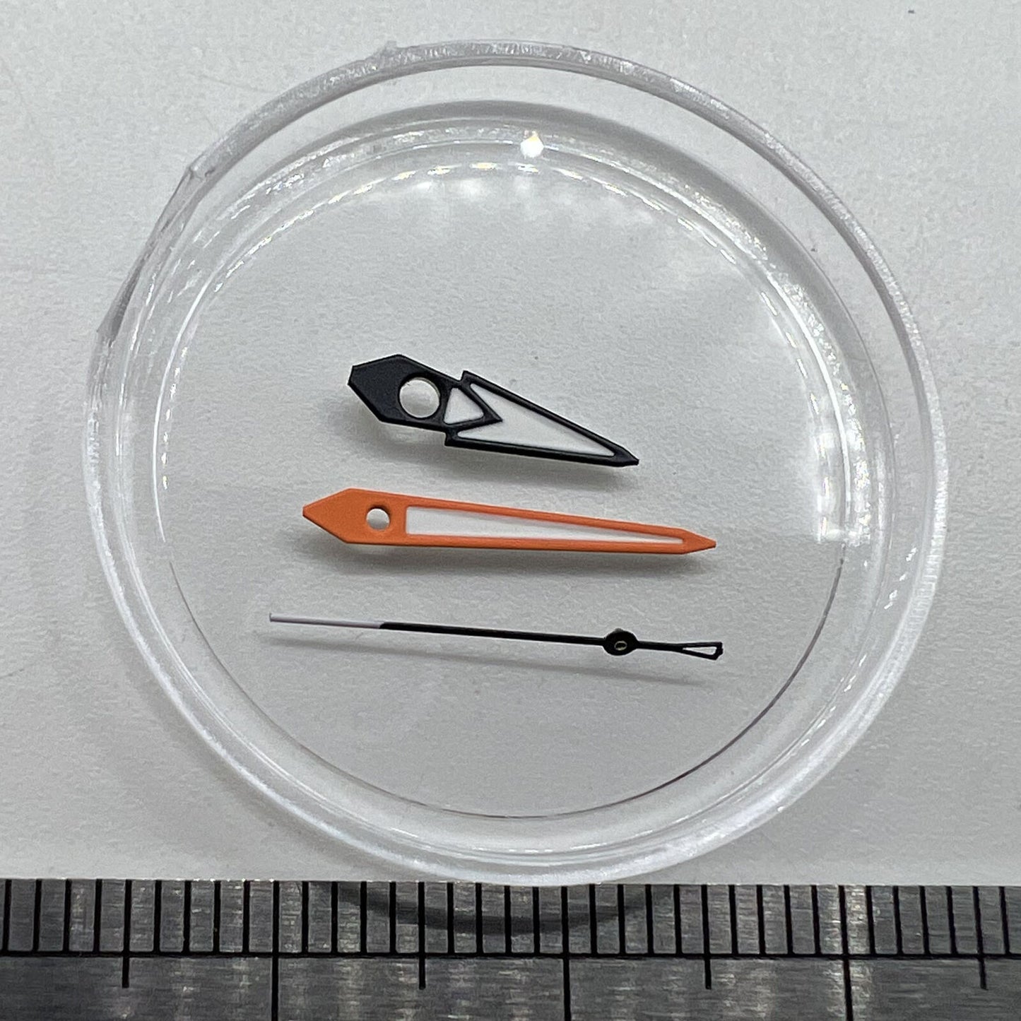 Aiguilles de montre 12,5 mm, vert luminescent, noir et orange, peintes en blanc pour NH35/36