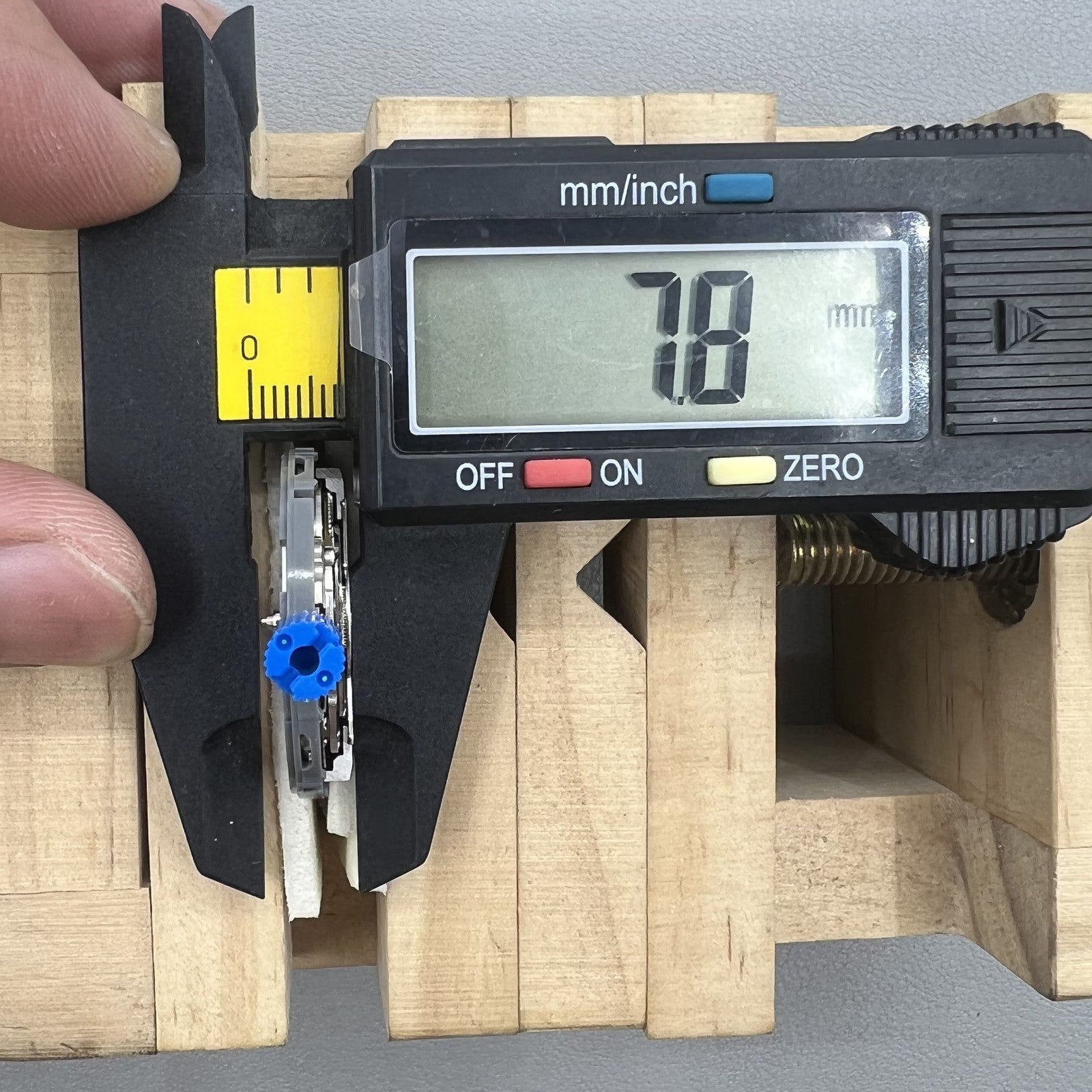 Seiko NH34 automatic GMT watch movement with hacking seconds, ensuring precise multi-timezone tracking.