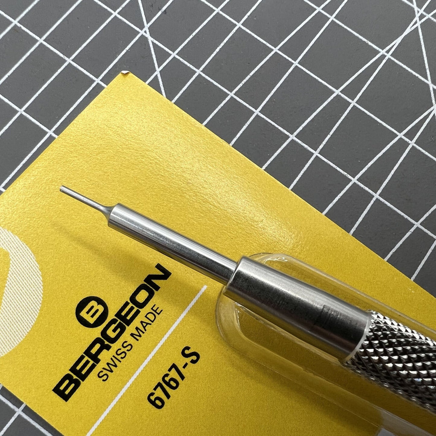 Bergeon 6767-S spring bar tool for precise watch bracelet fitting and strap adjustment tasks.