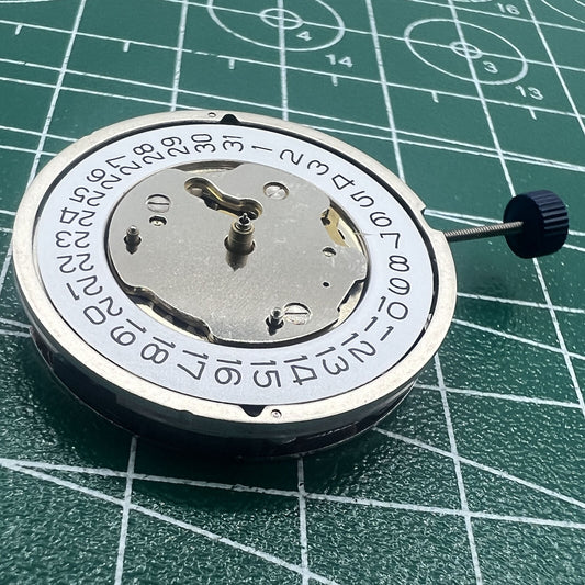 Wholesale Swiss Ronda 5130D quartz watch movement with precision Swiss parts for reliable timekeeping.