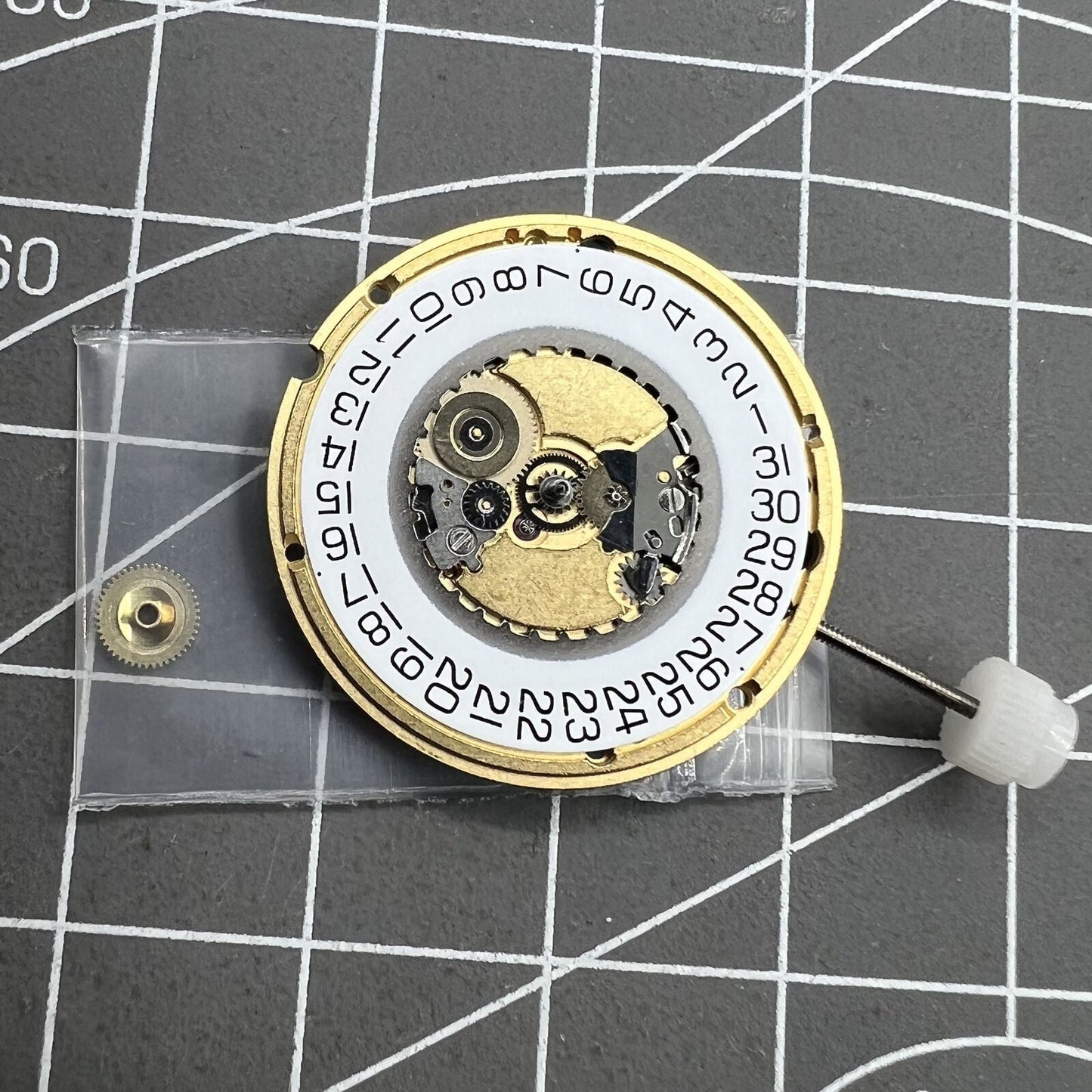 Montre <tc>ETA</tc> 955.412 à quartz, 3 aiguilles, date à 3 heures