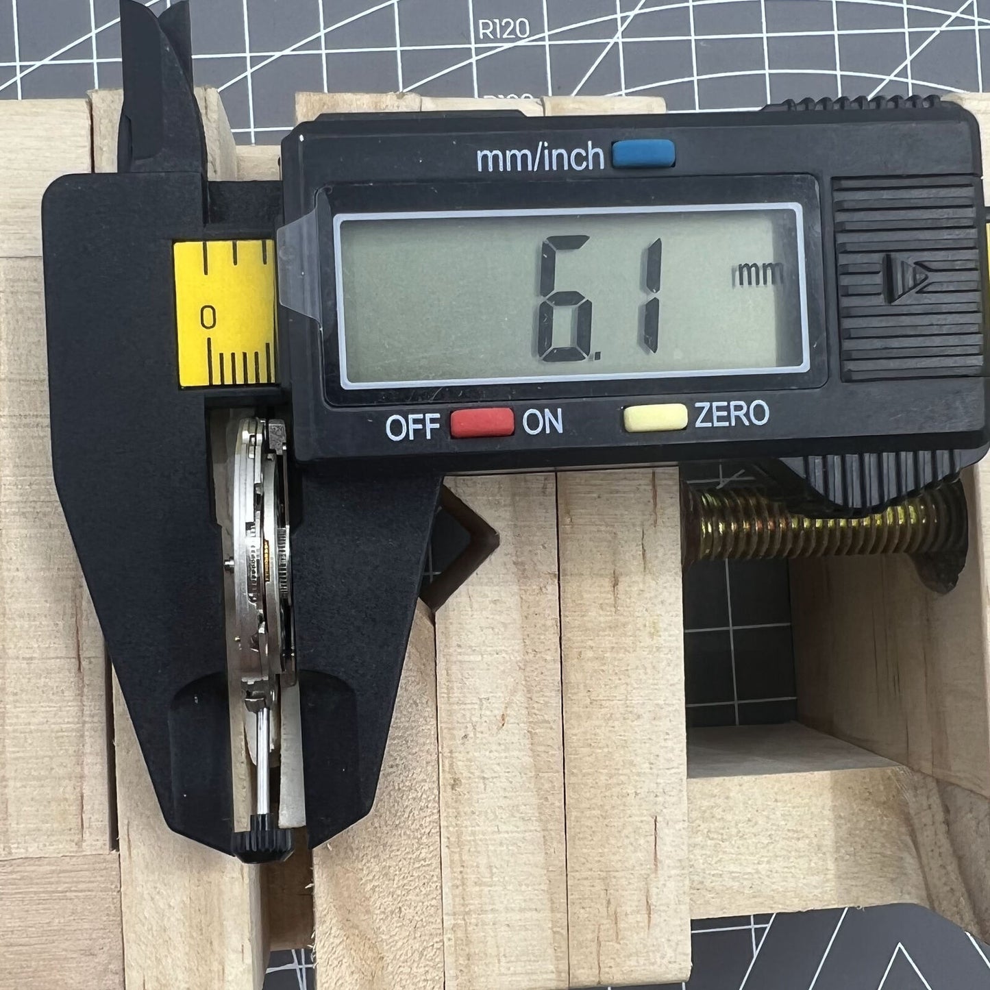 Miyota Citizen 9010 automatic watch movement with date display at 3 o'clock, ultra-thin design for sleek watch accessories.