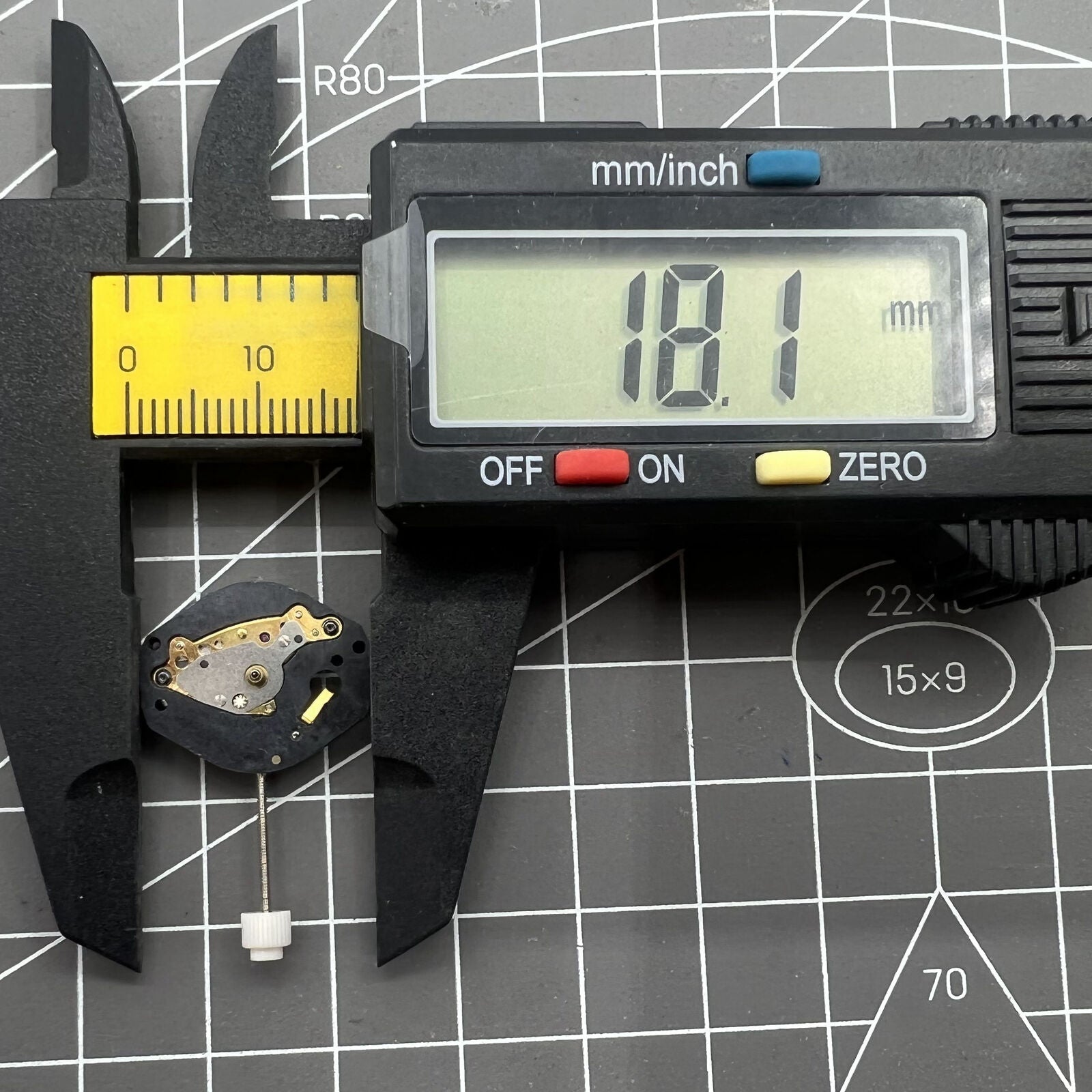 ISA 336 Swiss quartz watch accessory with 2/3 hands, designed for precise timekeeping and style.