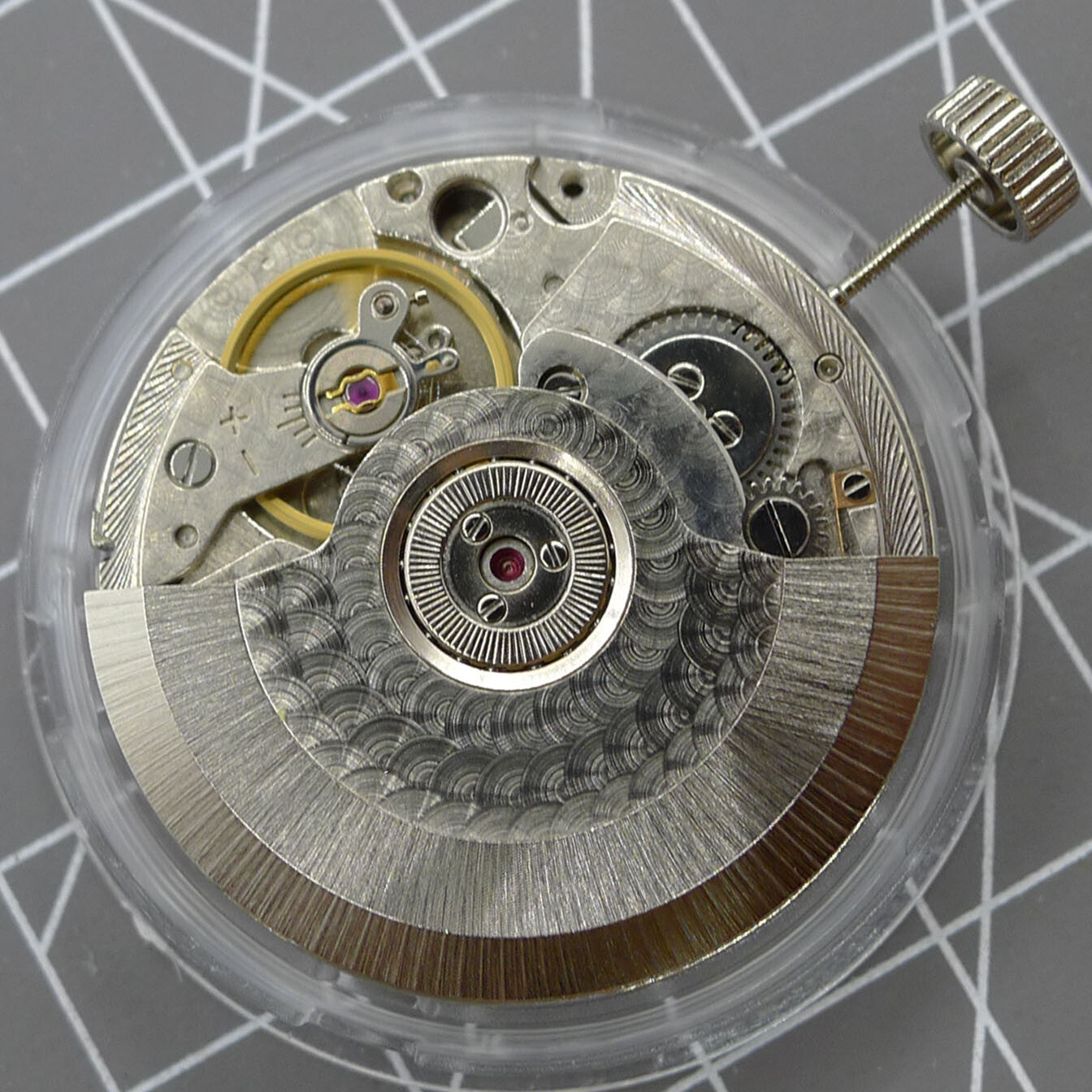 Black Seagull ST2555 automatic watch movement with 9H second hand, perlage finish, and big date display accents.