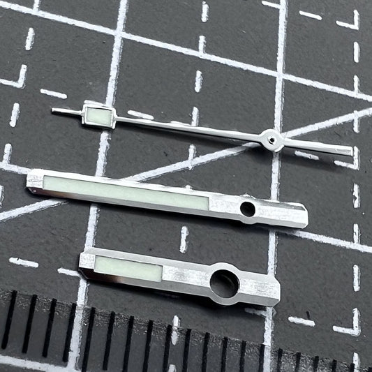 17mm 62MAS C3 Super Green Lume watch hands for Seiko SKX007 NH35, bright green glow, precise fit.