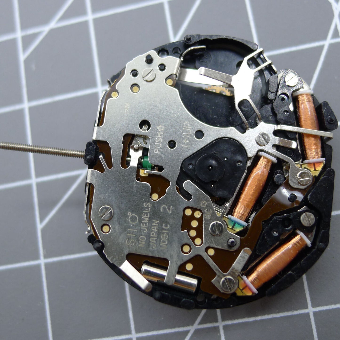 Hattori Epson TMI VD51C quartz watch movement from Japan, ensuring precise and durable performance.