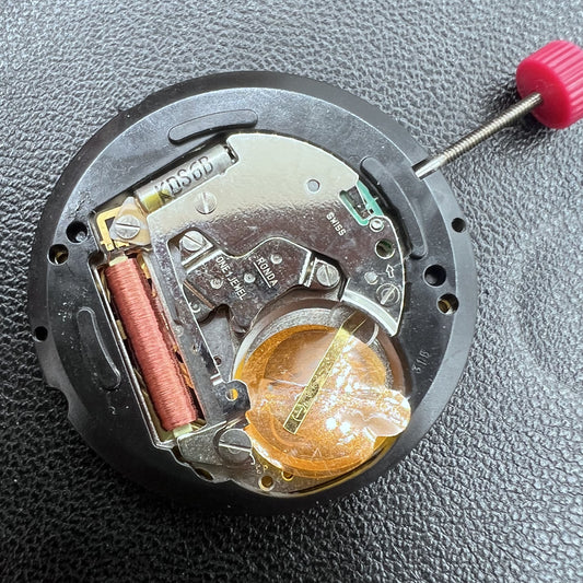 Swiss Ronda 315 quartz watch movement with date at 3, precision calendar.