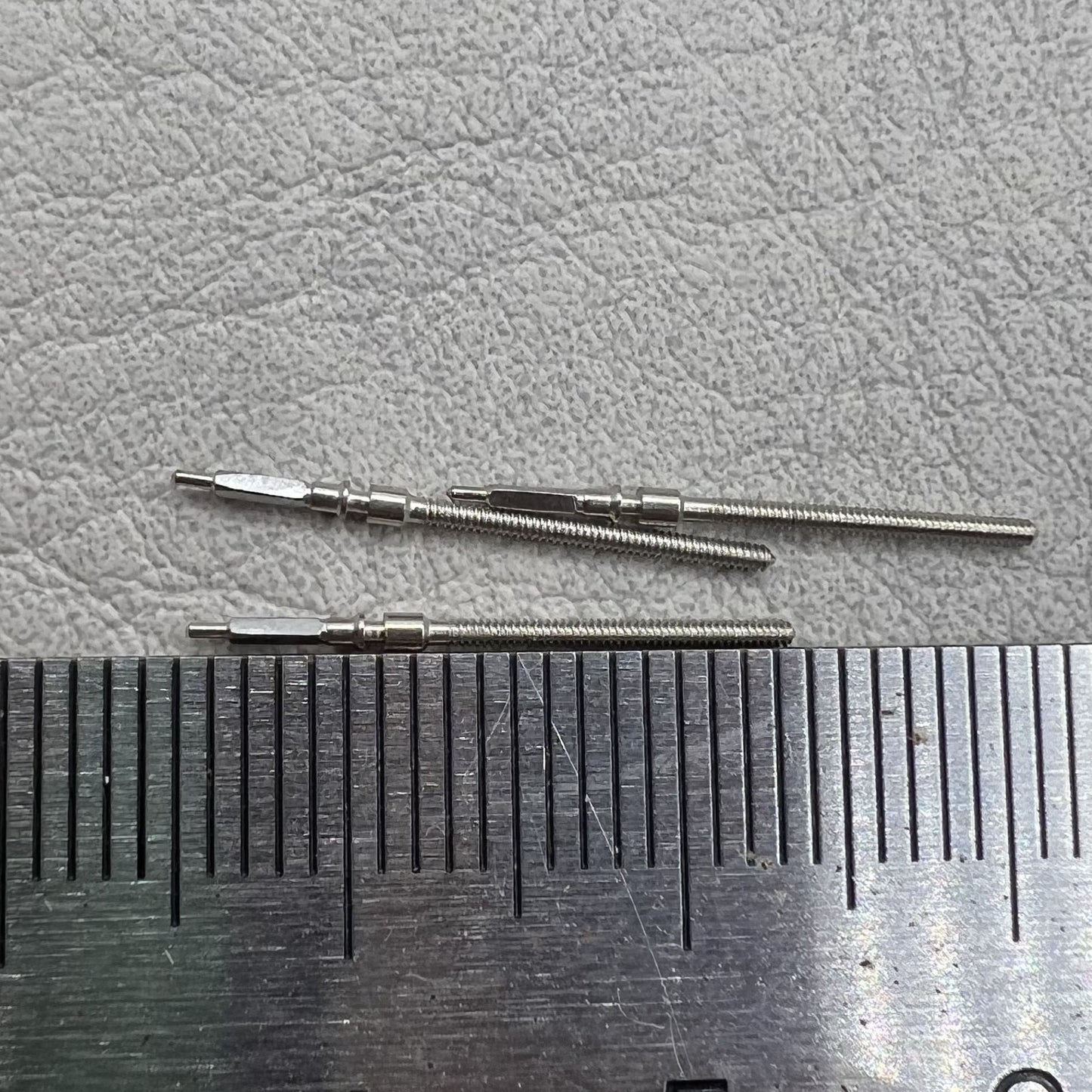 2 PIECES Replacement Watch Winding Stems Fit for Citizen 0950 0951 Movement