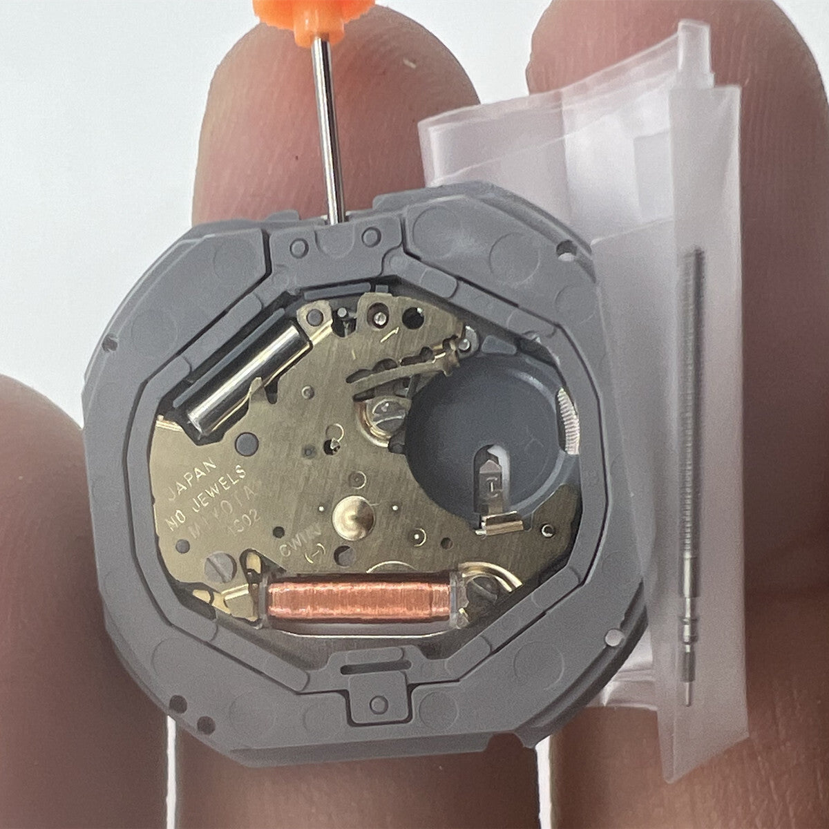 Miyota 1S02 Japan Quartz Movement for precise timekeeping in watch accessories.