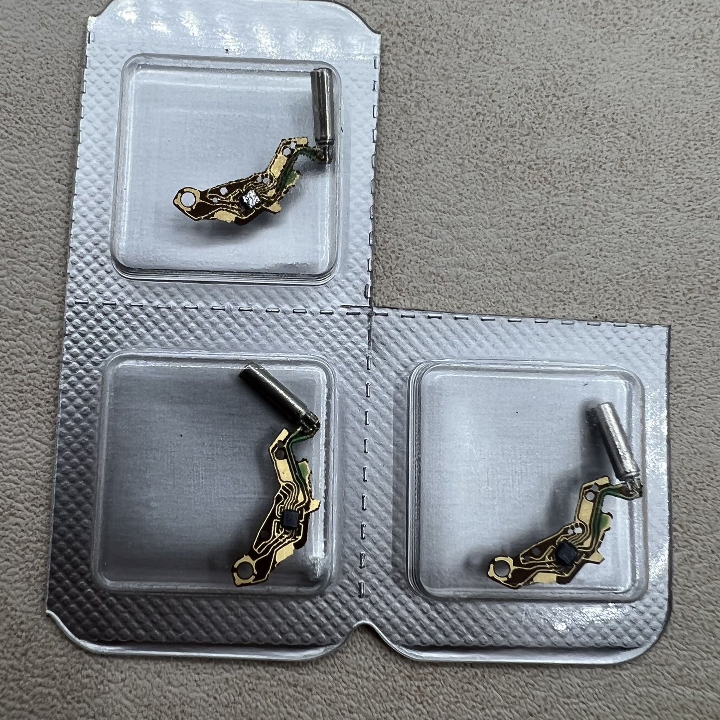 2 PIECES Japan Circuit Board for Hattori Epson VX12 VX32 VX42 VX33 VX43 Movement