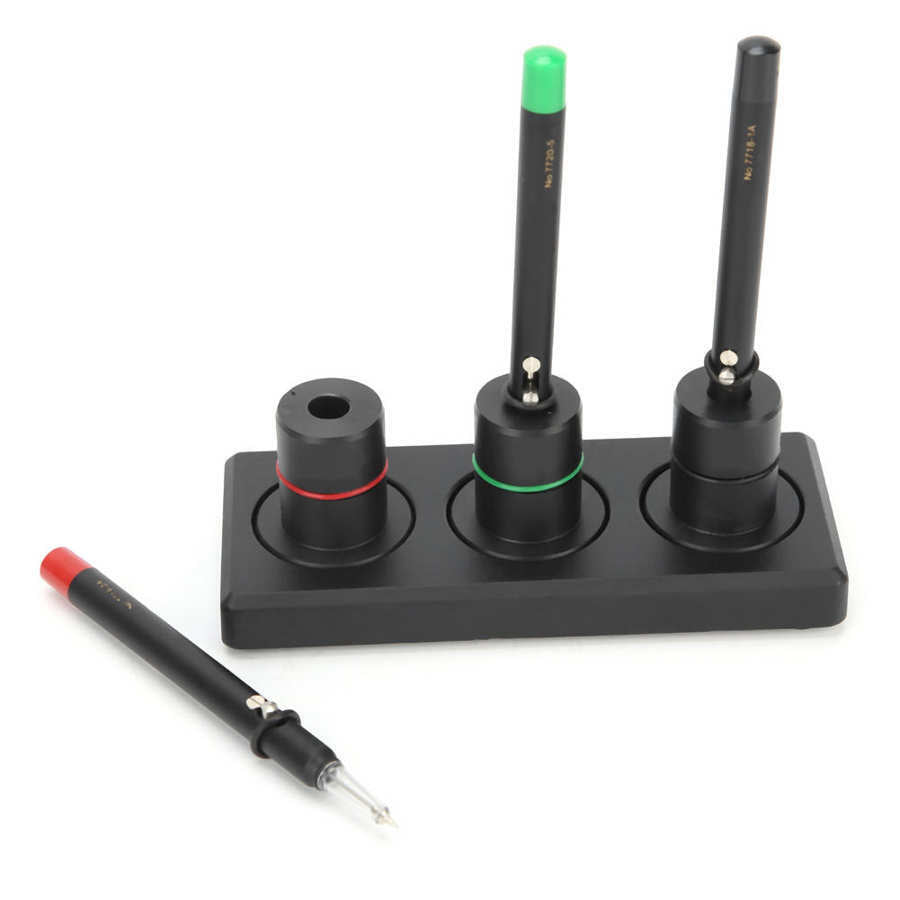 Precision automatic oiler Model 7721, ideal for accurate watch maintenance tasks.