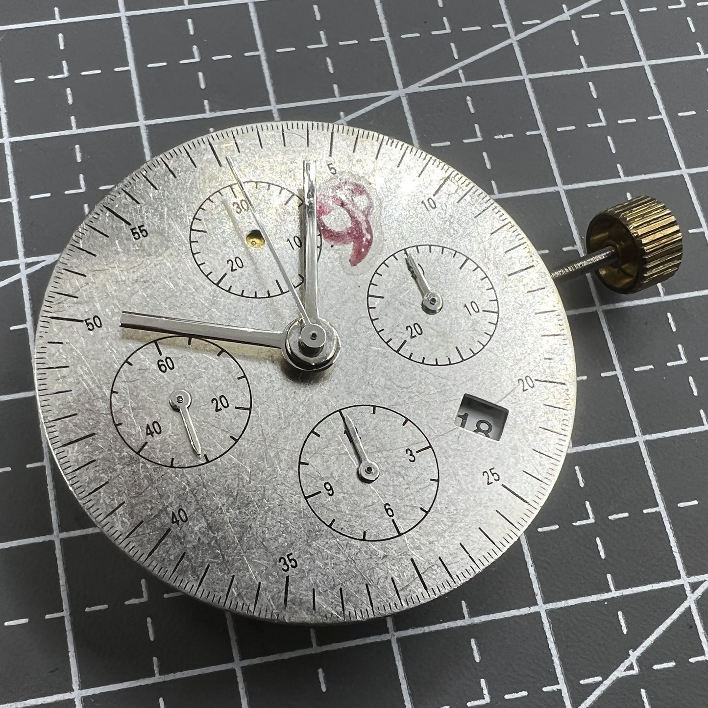 Schwarzes Dandong 7753 7750 Automatisches mechanisches Uhrwerk Kleine Sekunde@9