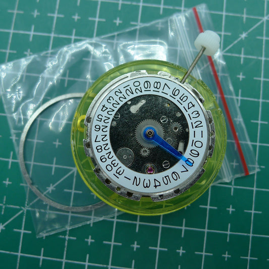 DG2813 mechanical watch movement with 4 adjustable hands and silver GMT 24-hour feature for precision timekeeping.