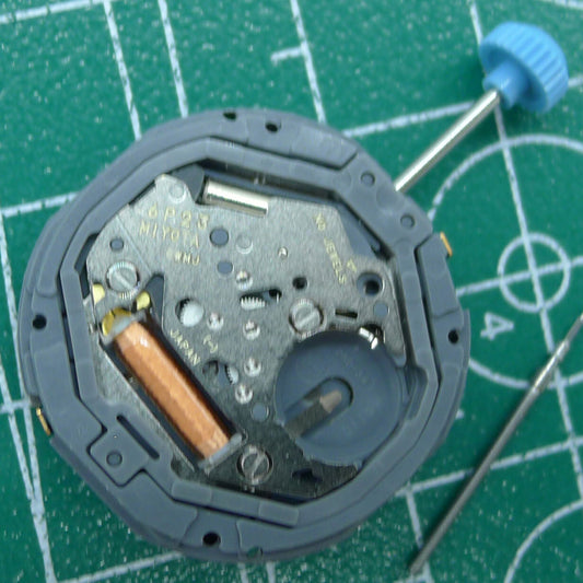 Wholesale Miyota 6P23 quartz watch movement with 5 hands, reliable precision for watch accessories.