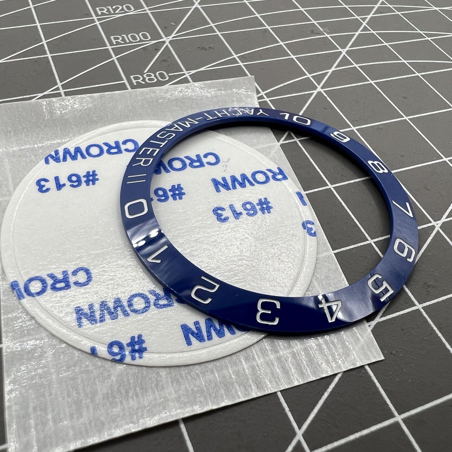 Lunette de montre en céramique de 38 mm avec anneau bleu et police blanche pour montre Yacht Master
