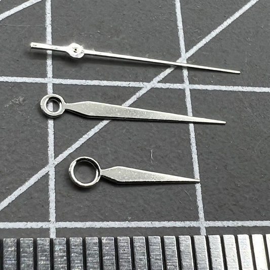 13mm silver watch hands set for NH35/NH36/4R/7S movement, sleek and precise replacement.