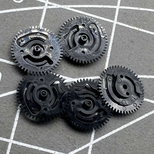 Date indicator driving wheels for NH35 NH36 watch movements, compatible with precision assembly.