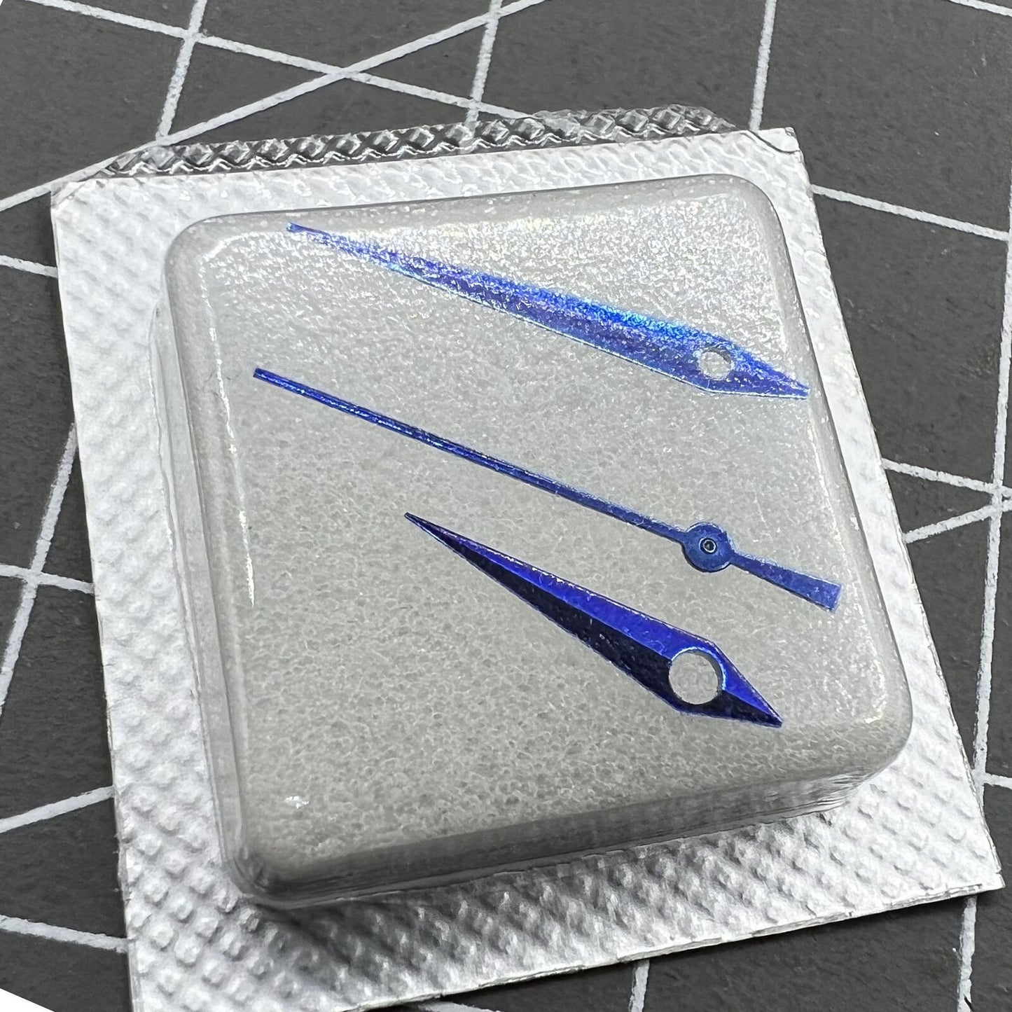 2 Sets/Pack No Lume Arrow Shape Blue Watch Hands Set for Miyota 8200 8205