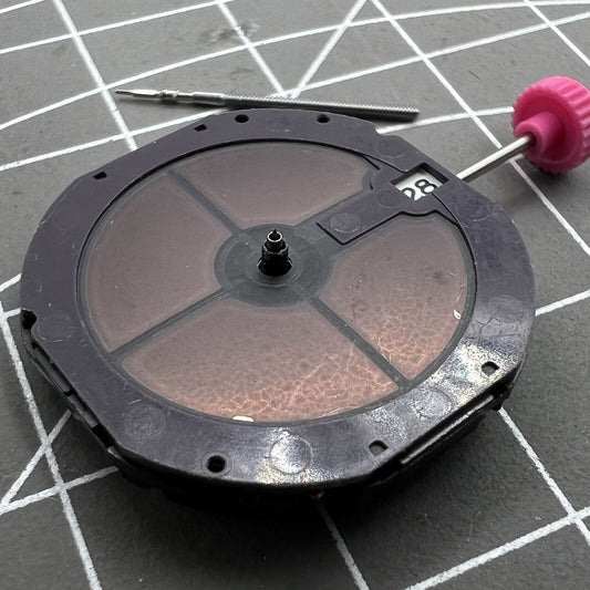 Citizen Eco-Drive E168M quartz watch movement featuring 3 hands and date display at 3 o'clock.