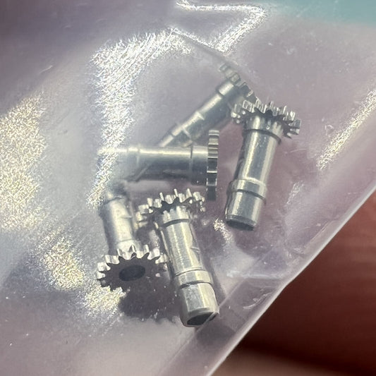 Cannon pinion with driving wheel for NH35 NH36 watch movement, precision fit for smooth timekeeping.