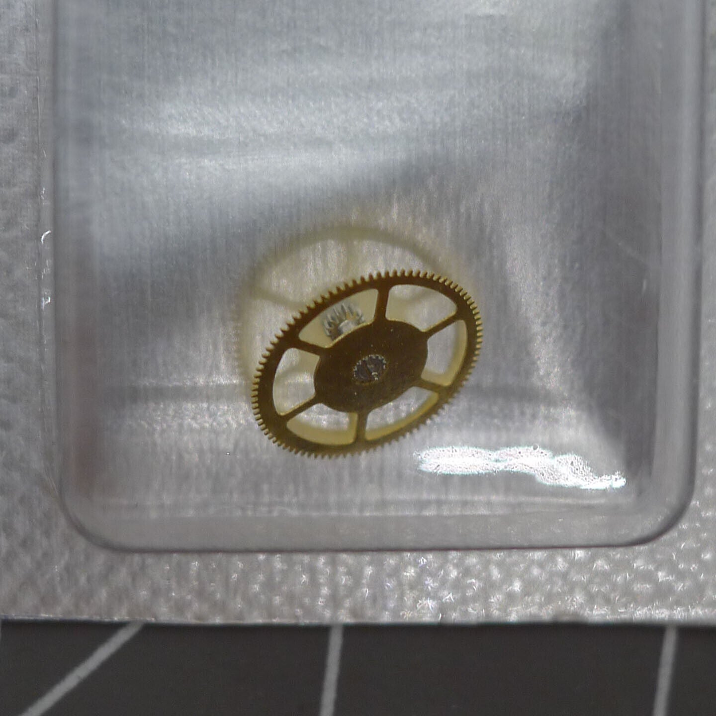 Reversing wheel for ETA and Seagull 2836/2834/2824 movements by Generic brand, watch repair part.
