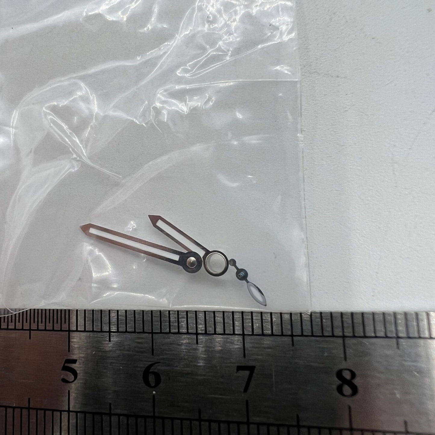 Silver arrow-shaped green lume watch hands, compatible with ST3600, ETA6497 movements.