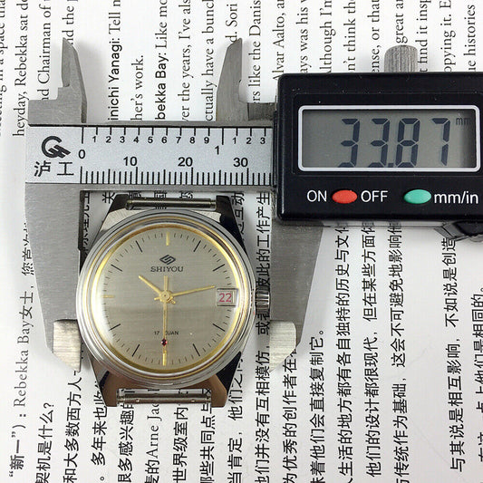 Grey 32mm Shiyou manual mechanical watch with 17 jewels and single calendar feature, elegant everyday accessory.