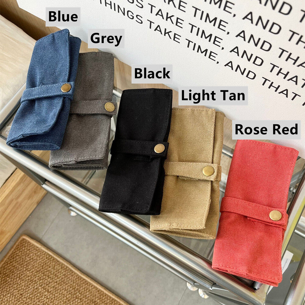 Nylon storage bag for Apple Watch bands, perfect for travel and organizing bracelets.