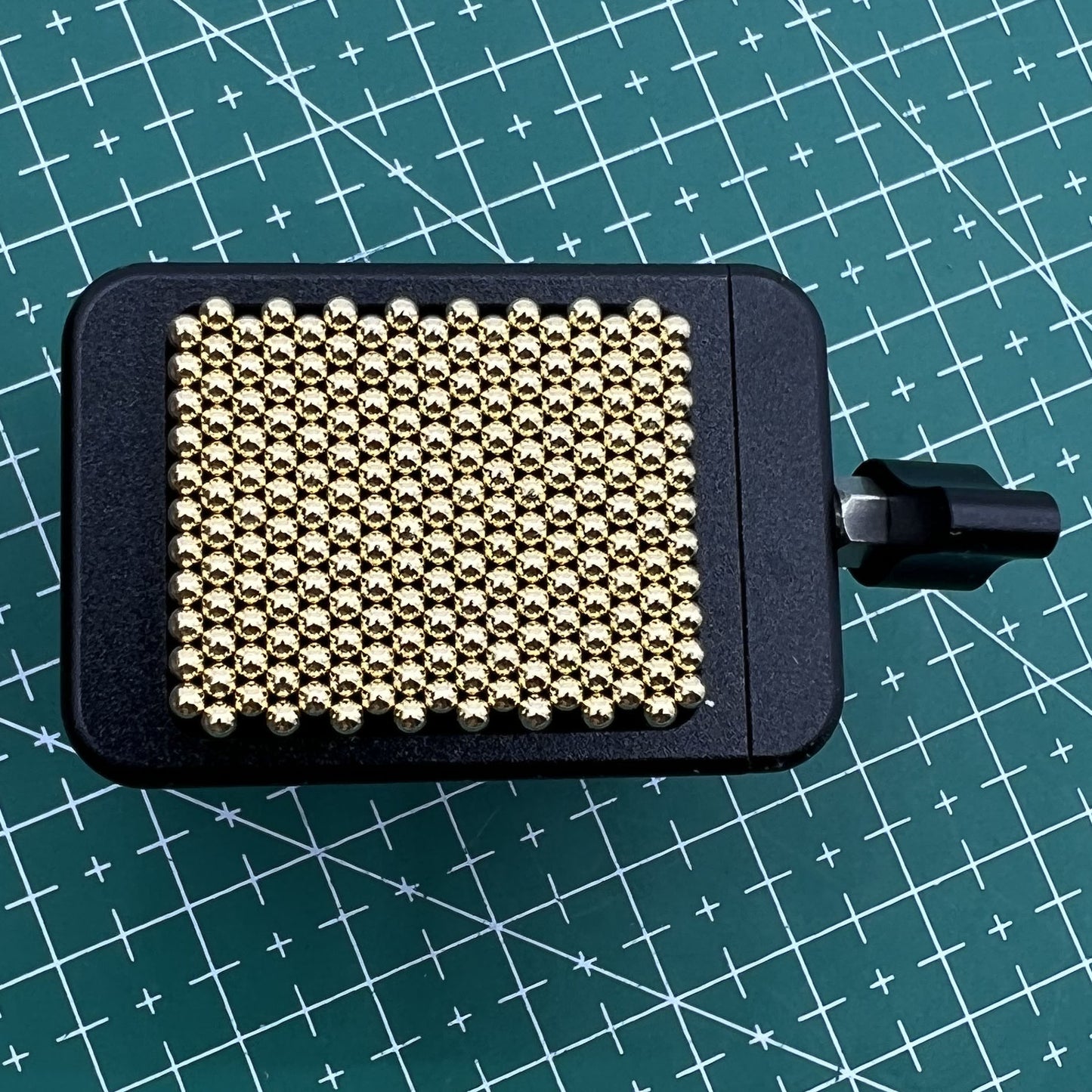 Universal Metal Beads Movement Holder generic for Any Shape Movement